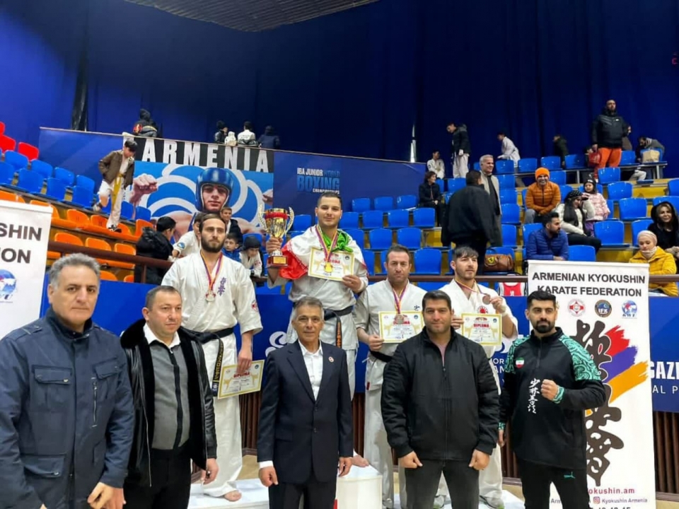 نایب قهرمانی تیم منتخب شورین کمپو کاراته ایران در مسابقات بین المللی ارمنستان