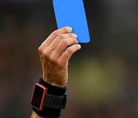 رونمایی از کارت آبی در فوتبال